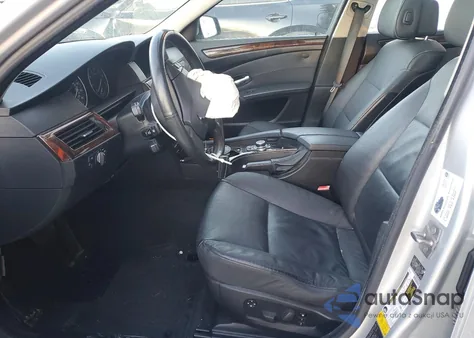 2010 BMW 535 Xi z USA, uszkodzony, nr VIN WBAPT7C50AC237347